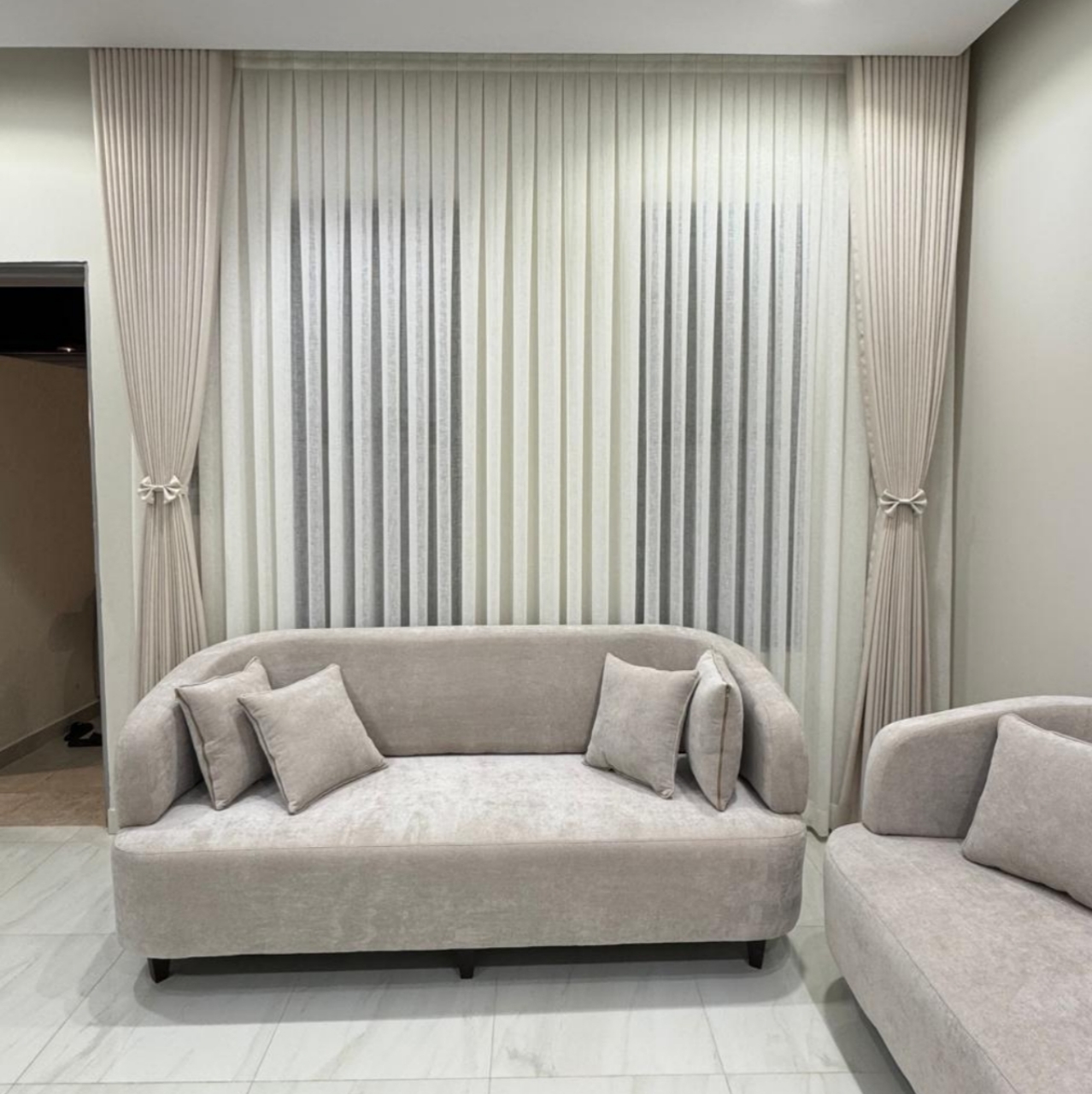 Wave Curtains in Riyadh