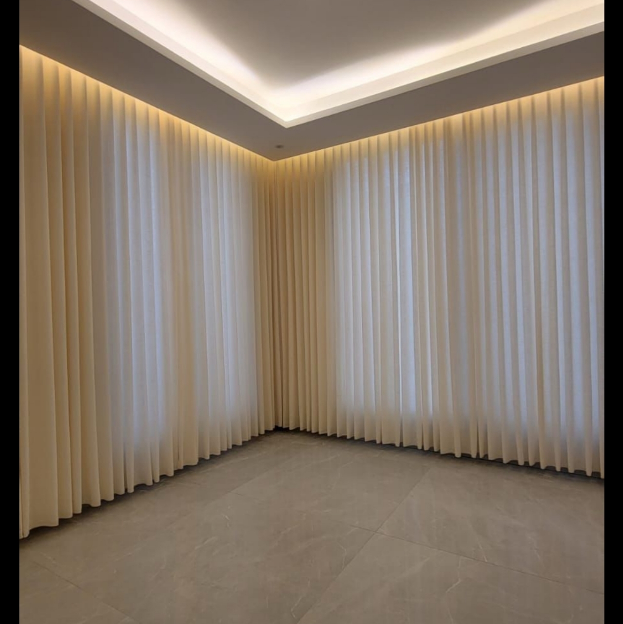 Wave Curtains in Riyadh